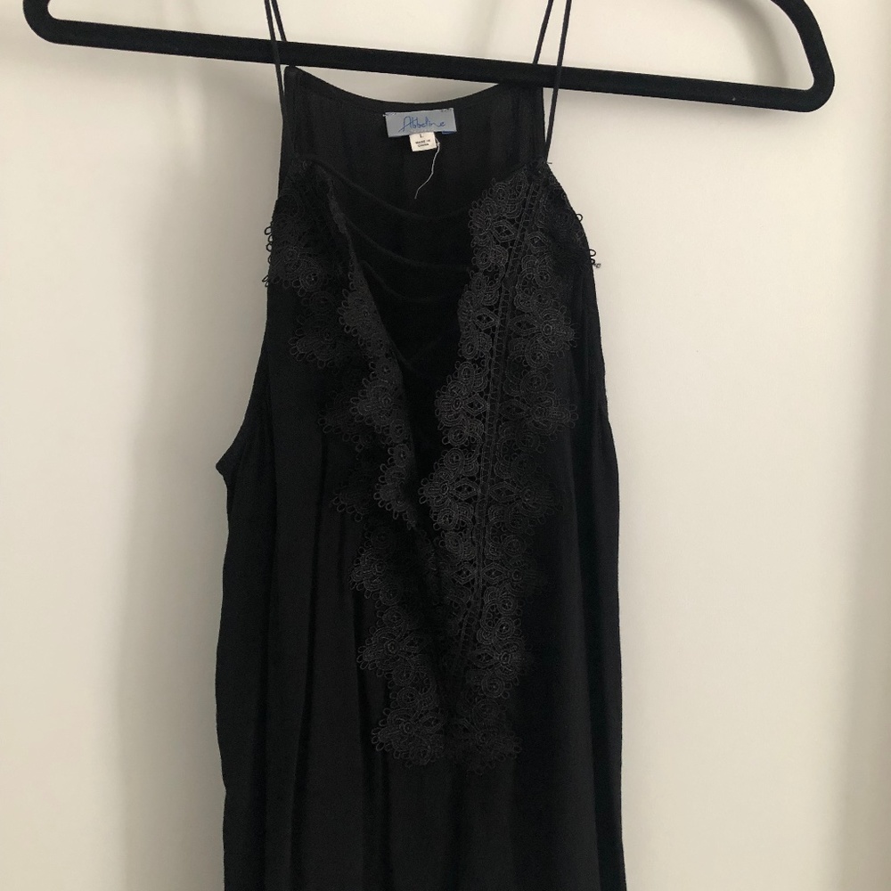 Abbeline Black Tank Top Size L